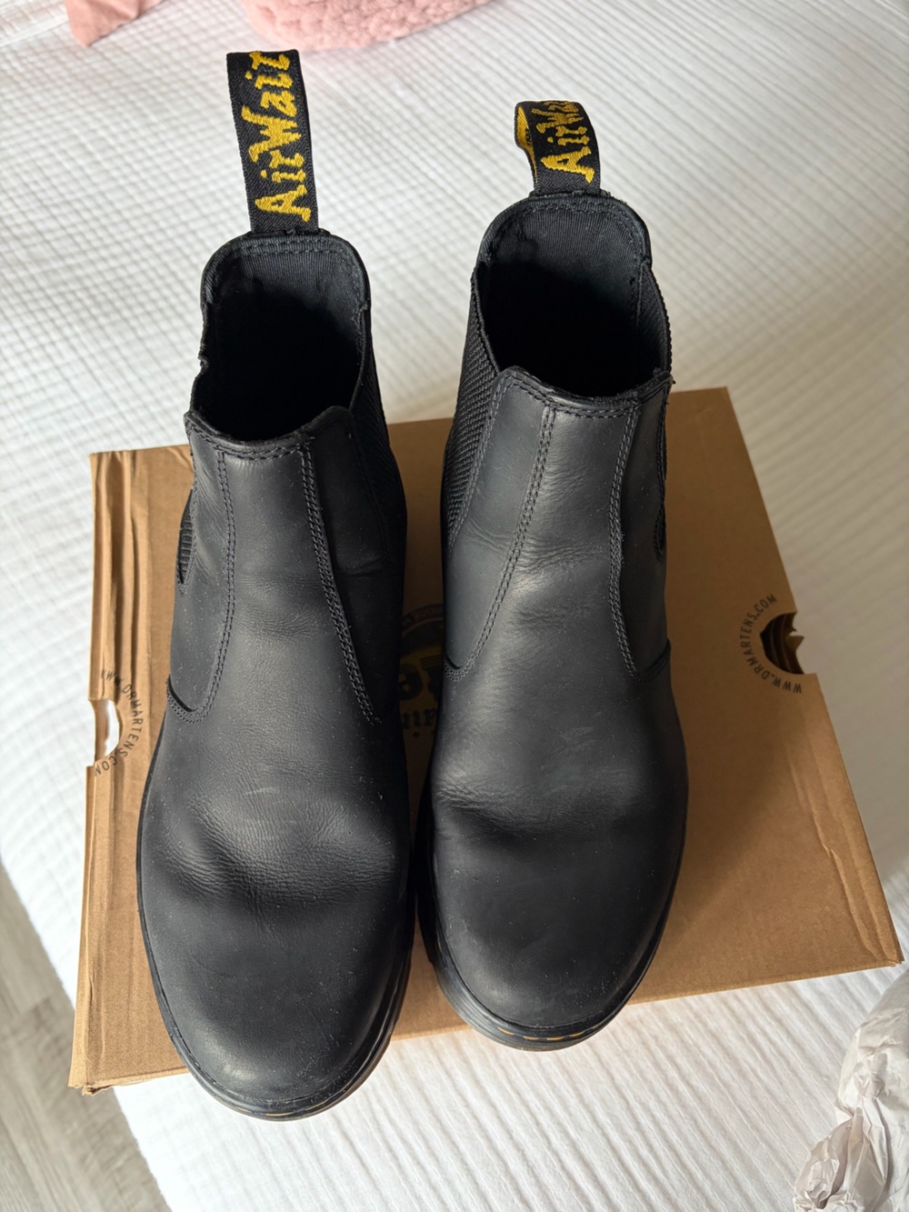 Dr. Martens Embury Chelsea Boots - Picture 6 of 7